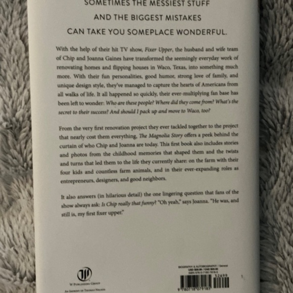Coffee Table Books THE MAGNOLIA STORY Chip and Joanna Gaines NWOT - Picture 2 of 2